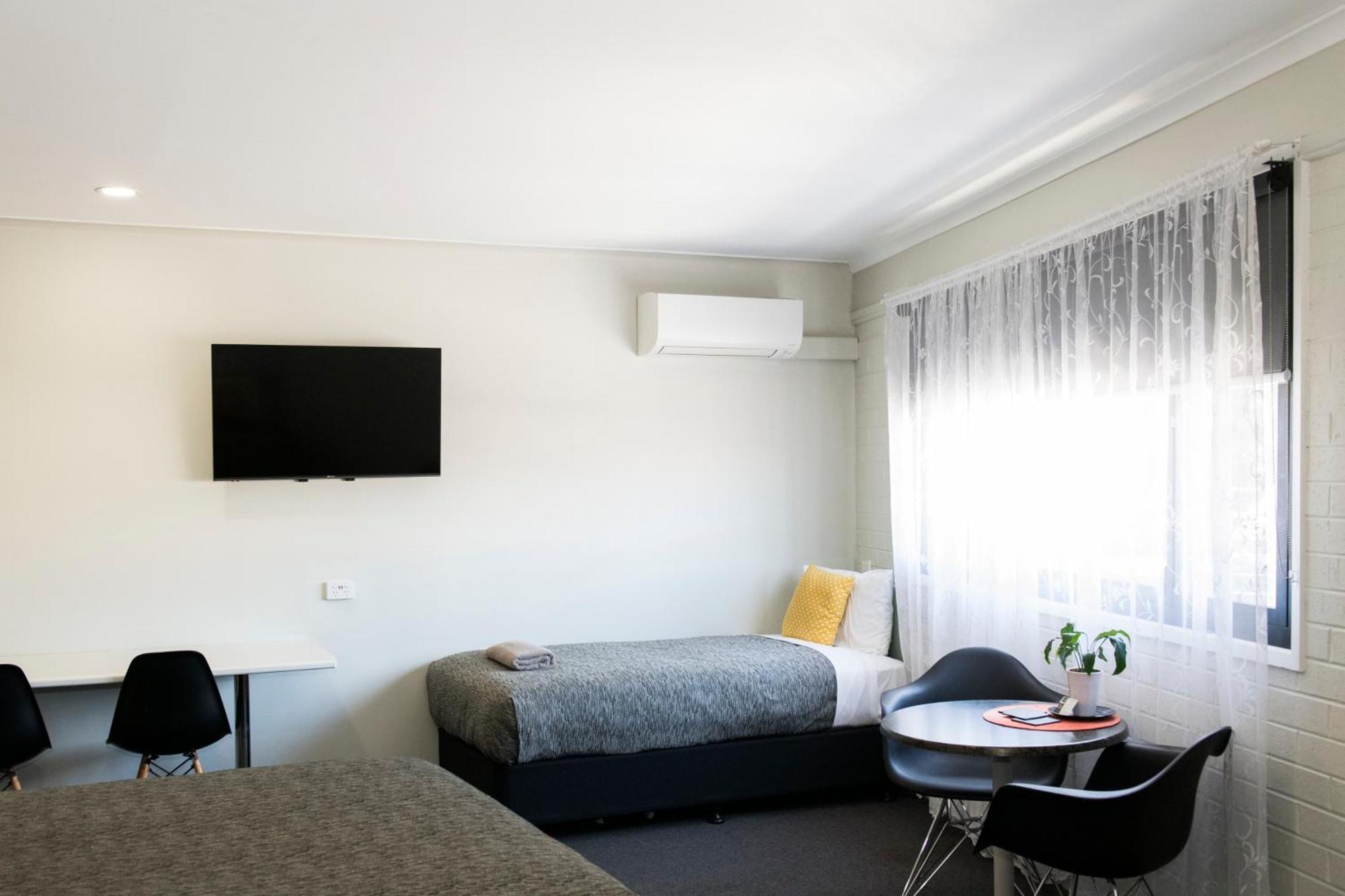 Central Deborah Motel Bendigo Exteriör bild
