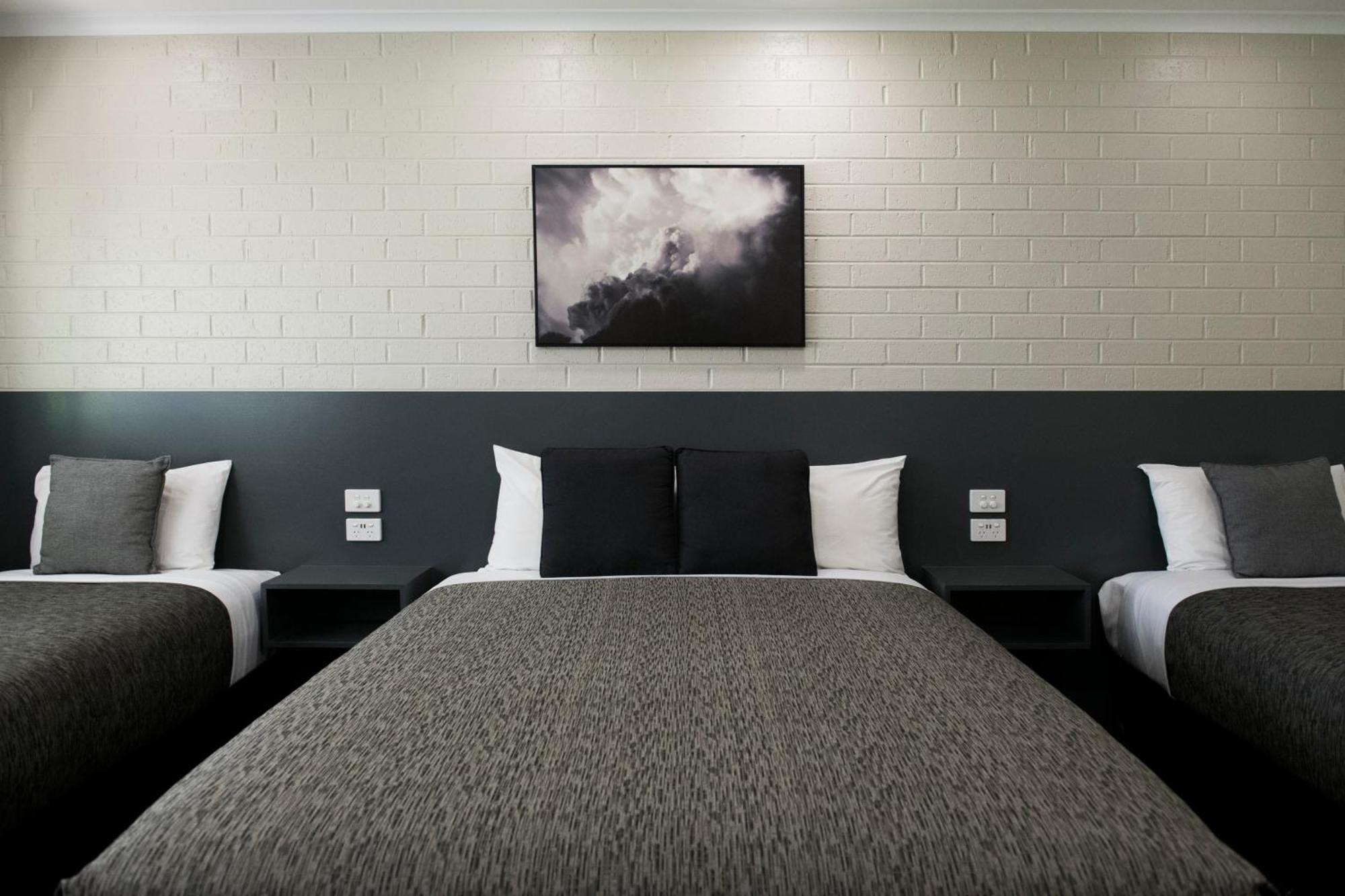 Central Deborah Motel Bendigo Exteriör bild