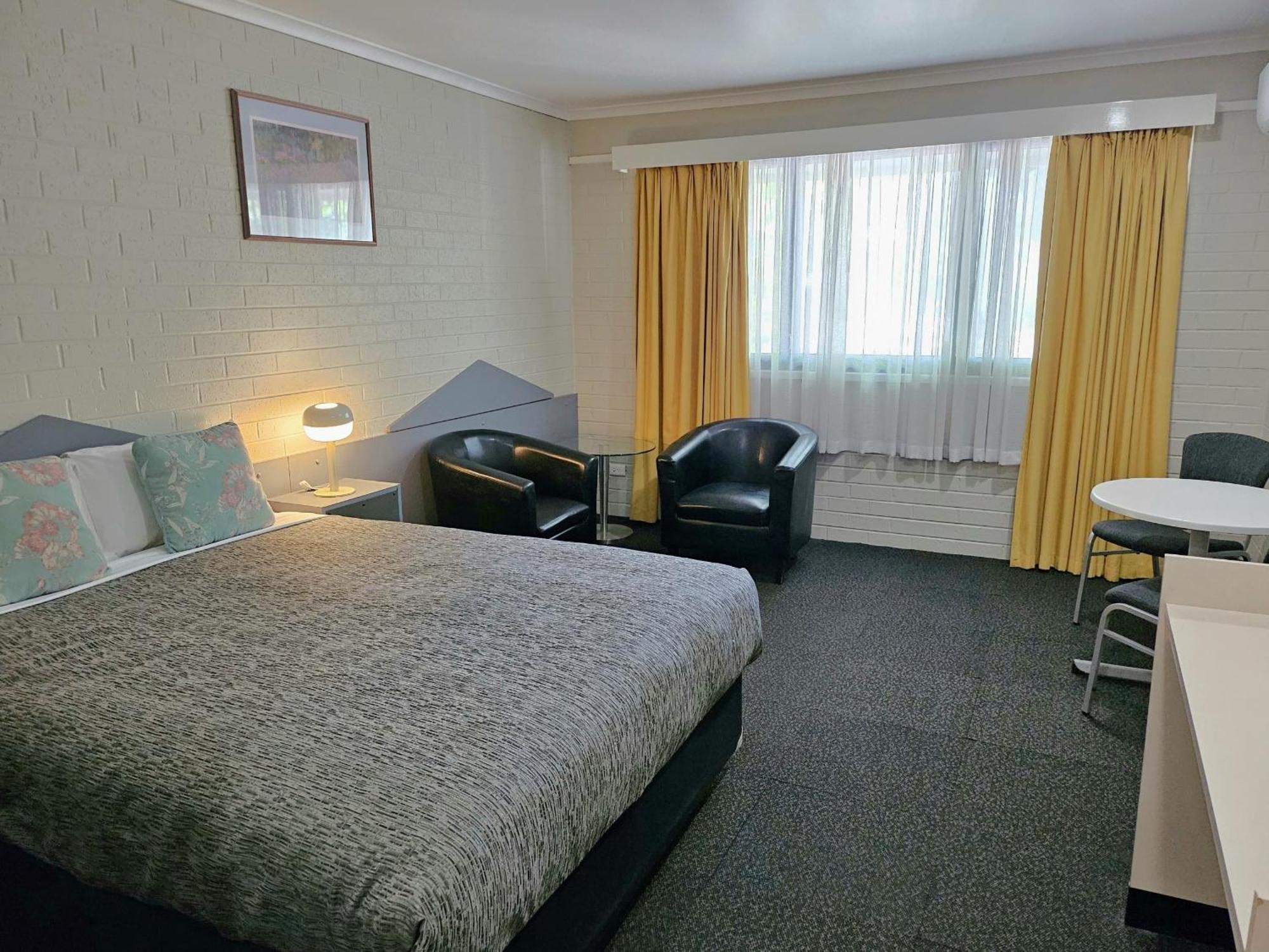 Central Deborah Motel Bendigo Exteriör bild